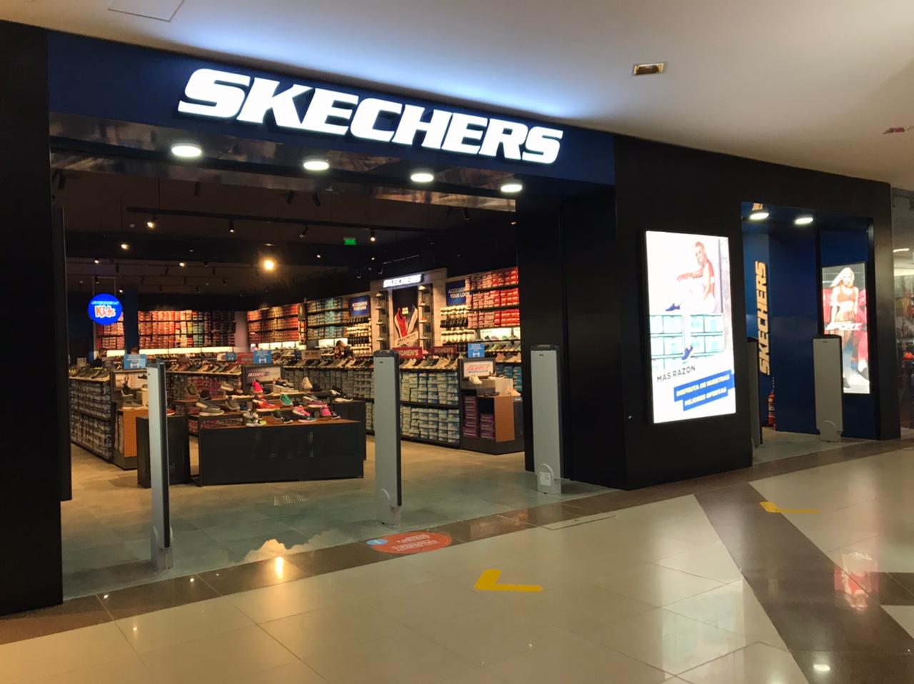 UNA NUEVA TIENDA  DE SKECHERS