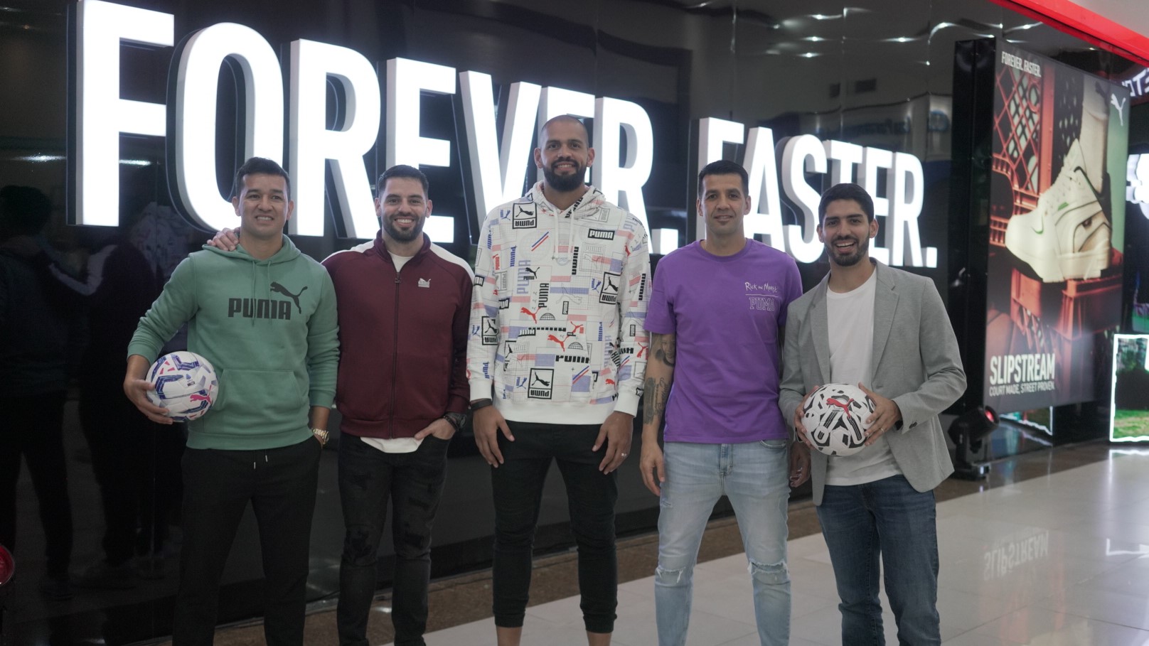 Reinauguración de la tienda Puma del San Lorenzo Shopping