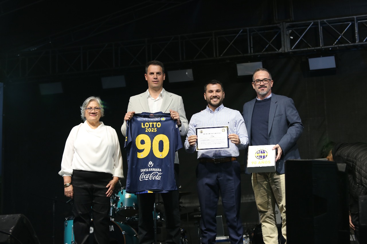 LOTTO recibió distinción de Trinidense