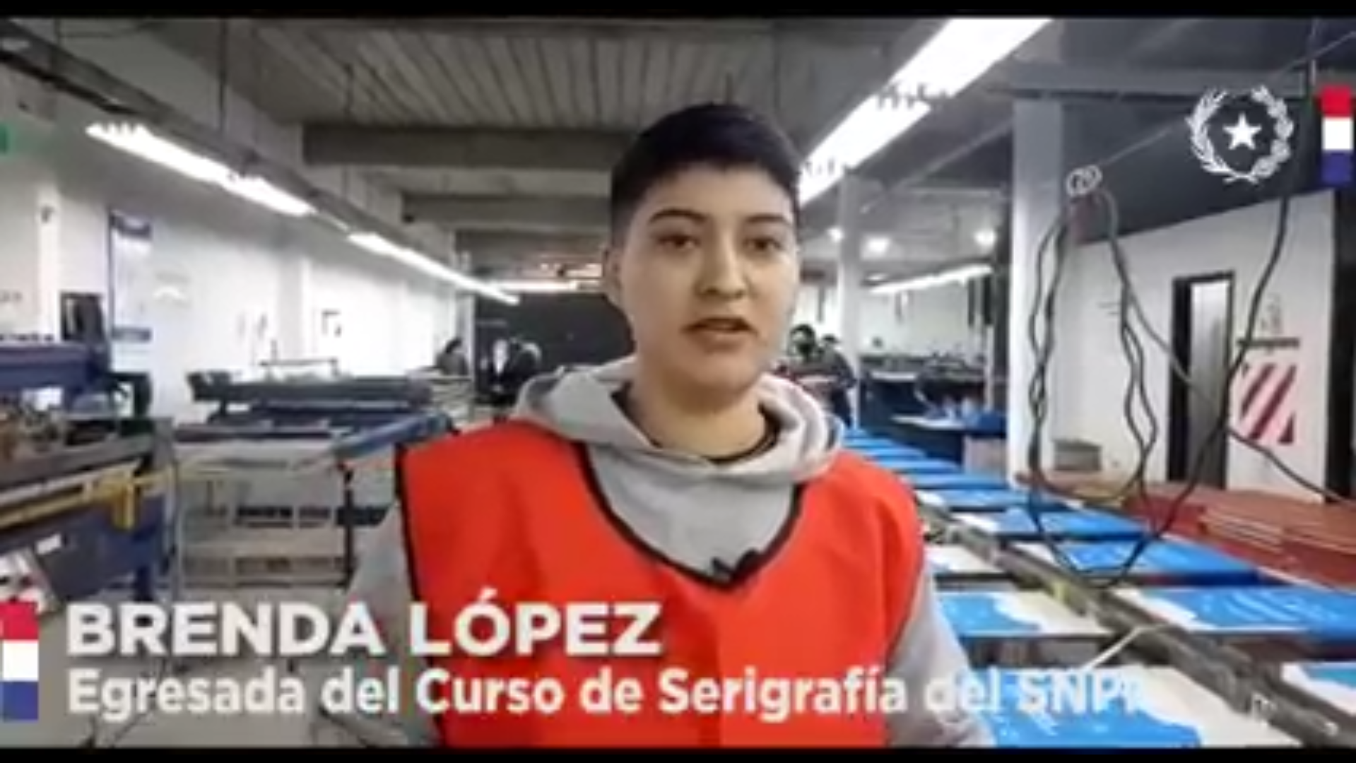 Brenda López realizó el curso de Serigrafía en el SNPP