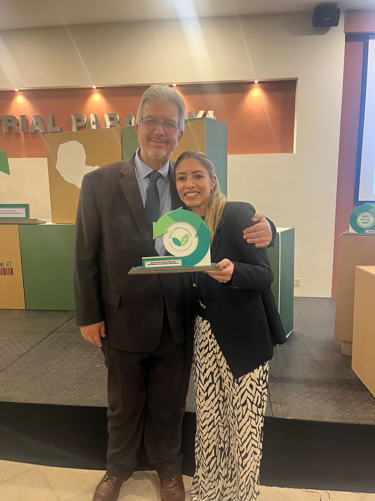 Brillante cierre de AL-INVEST Verde de la UIP