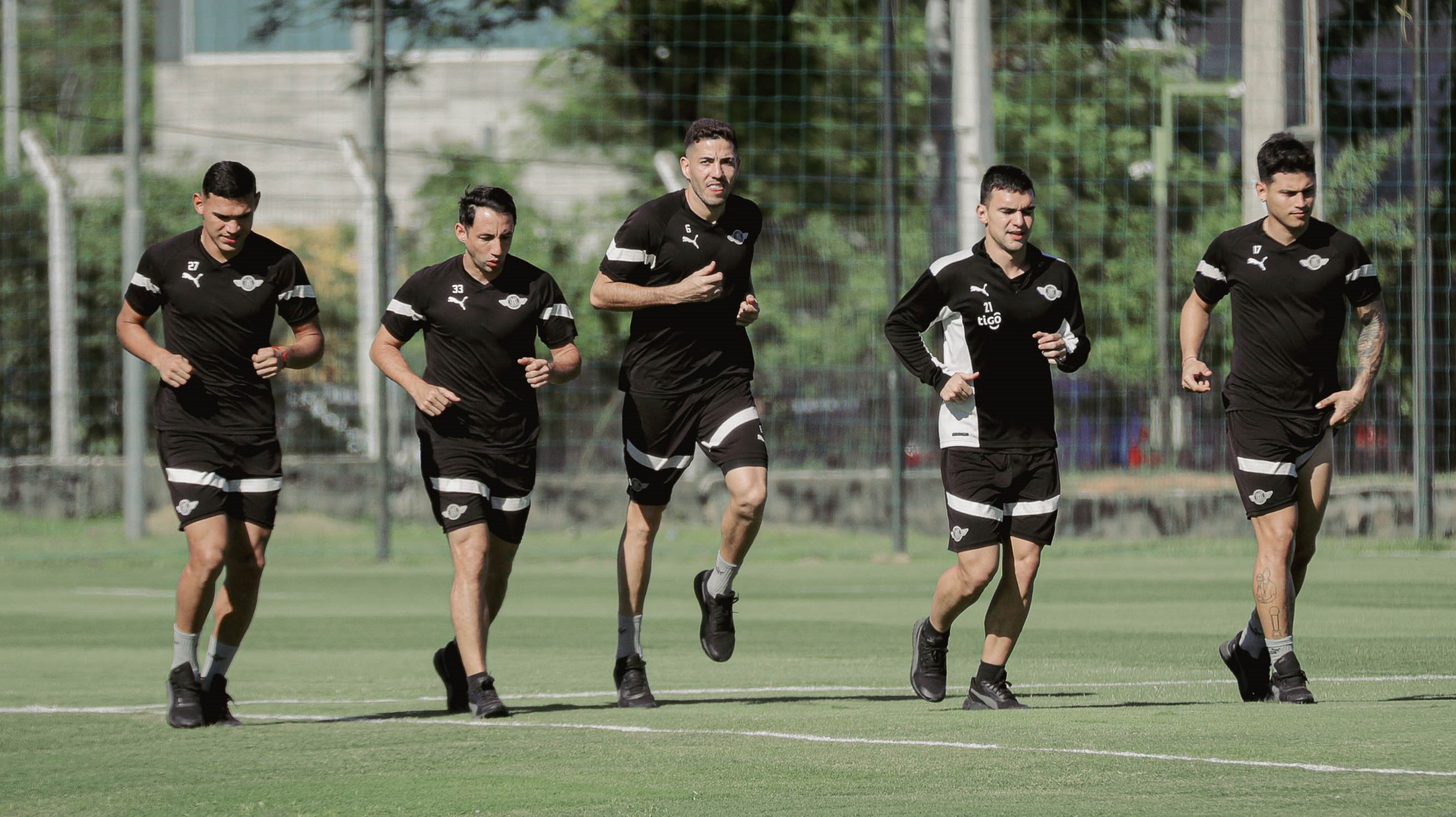 Se juega entre semana la décima fecha del Torneo Clausura: conocé horarios,  partidos y cómo está la tabla