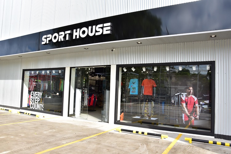 Sport House con nuevo Outlet en Artigas