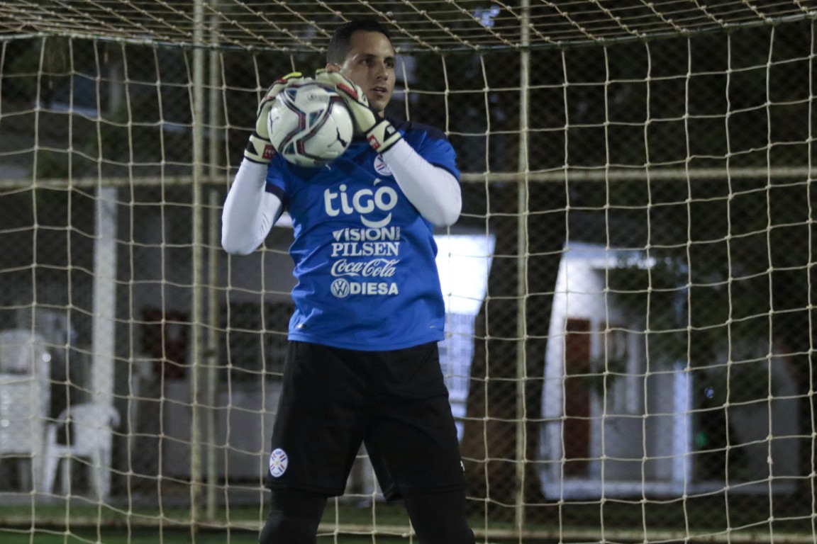 Diario HOY  El coronavirus muestra toda su fuerza en el fútbol uruguayo