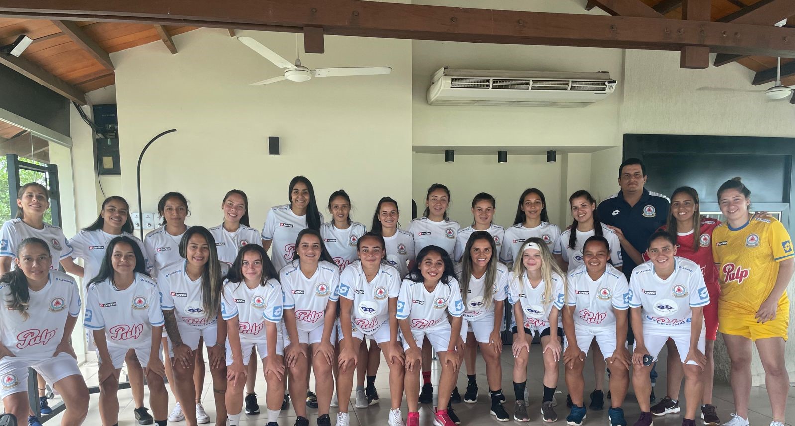 Comienza el Torneo Femenino de la APF