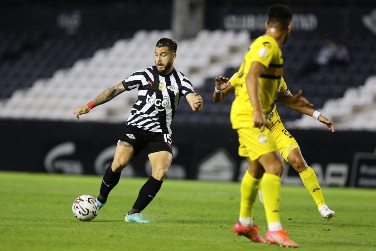 Duelo de líderes del torneo apertura del fútbol panameño terminó sin goles