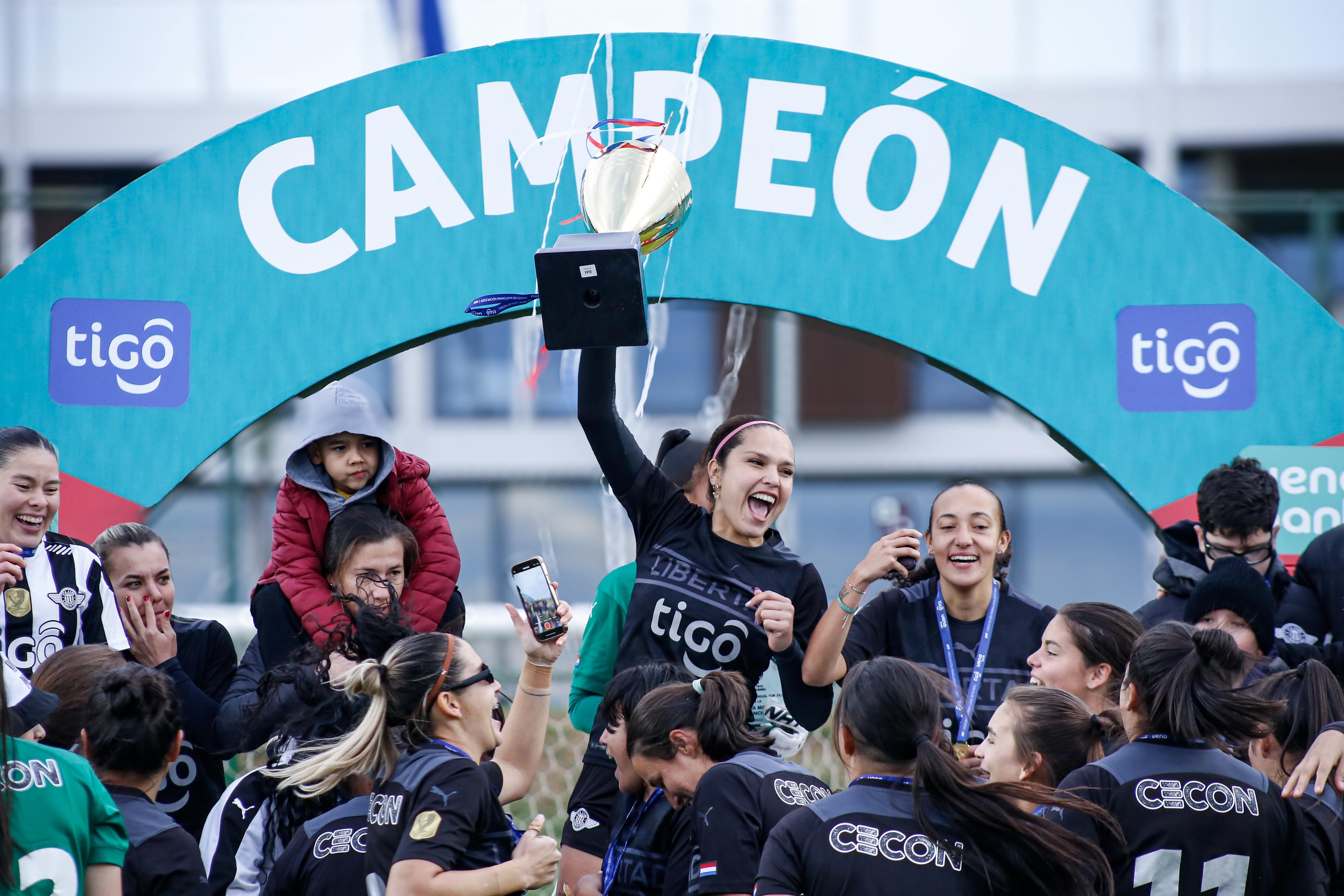 Libertad es el monarca en Femenino