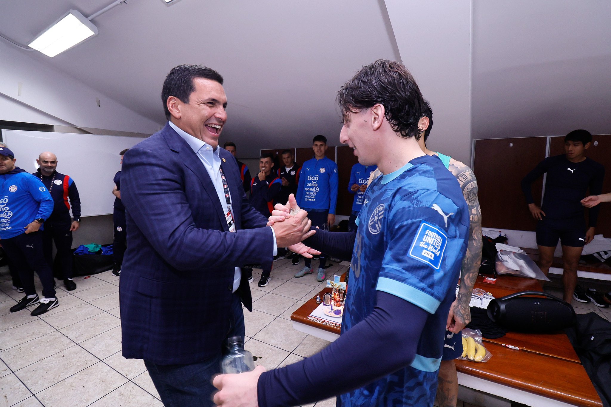 Cierre triunfal de la Albirroja mundialista