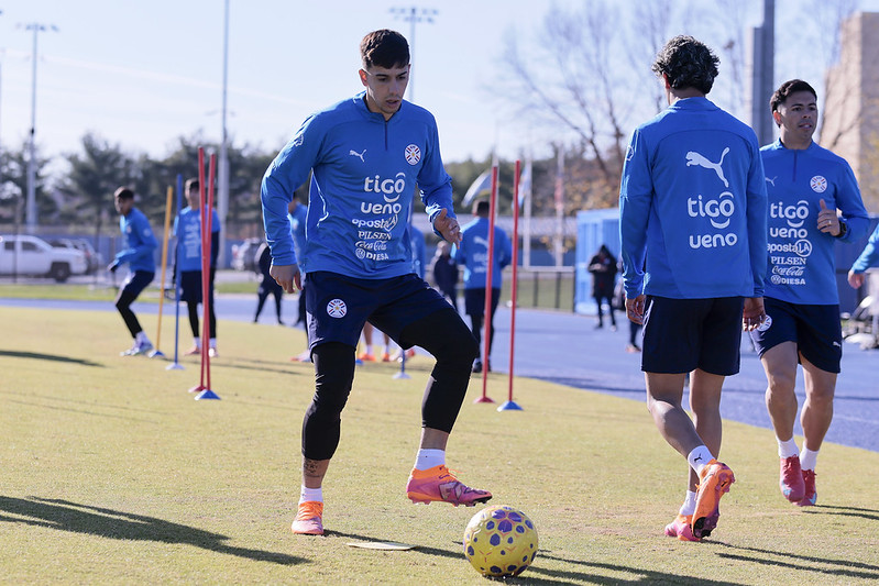 Paraguay enfrenta a Estados Unidos