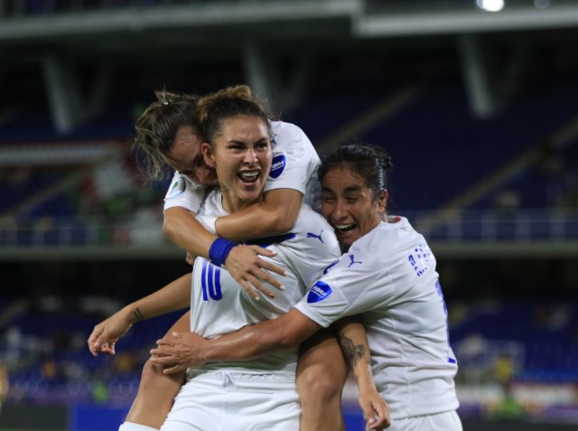 Albirroja Femenina entre las cuatro mejores!!