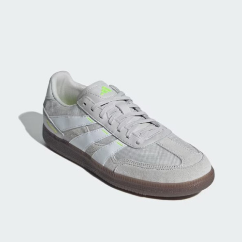 Vista previa PREDATOR FREESTYLE T